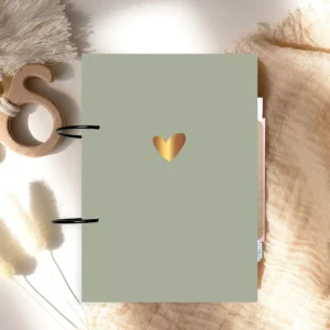 Bewaarbundel geboortekaartjes groen met hartje goud